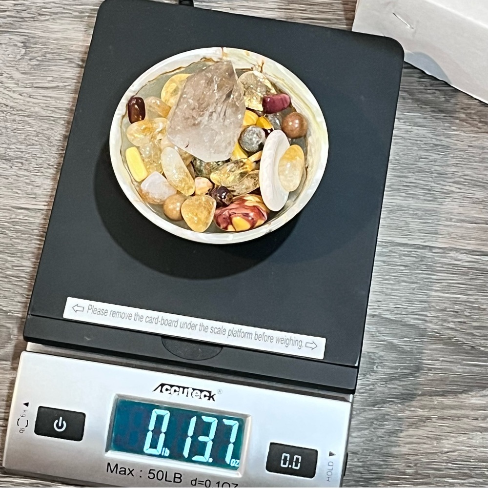 Smoky Quartz point, Mookite Jasper Heart, Green & Yellow Acorns, Onyx Bowl - Picture 17 of 17